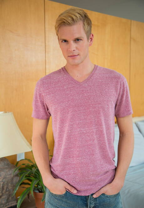 American young boy Ty Thomas and well-built Lucas Vick in hot ass bang