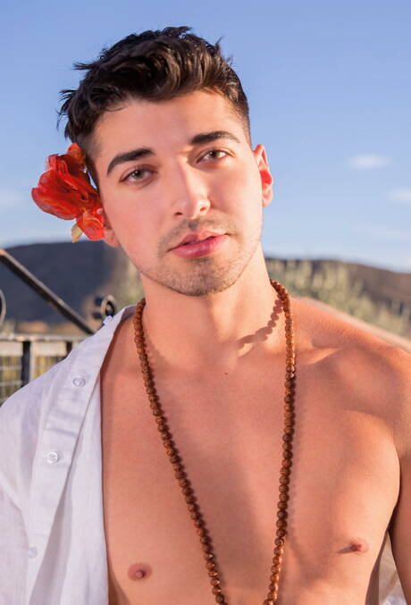 American beefcake Jj Knight and beefcake Brett Dylan in hot anal sex outside