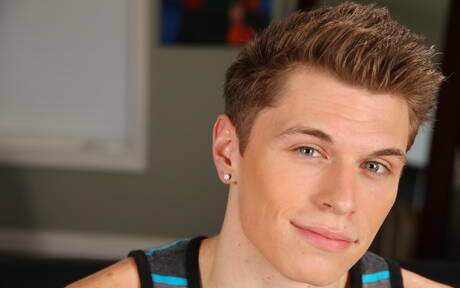 Famous americans, beautiful boy Jackson Taylor and husky guy Troy Accola fuck ass after blowjob