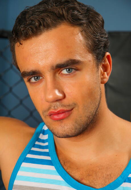 Czech stud Jason Clark undressing and showing tight ass