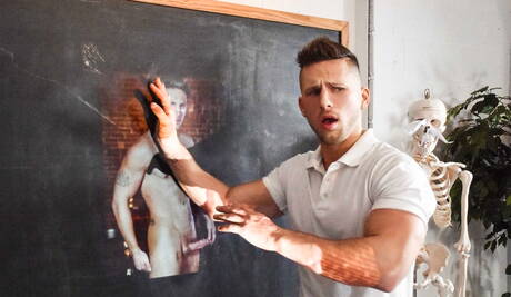 American hunk Roman Todd and well-built Titus make a love