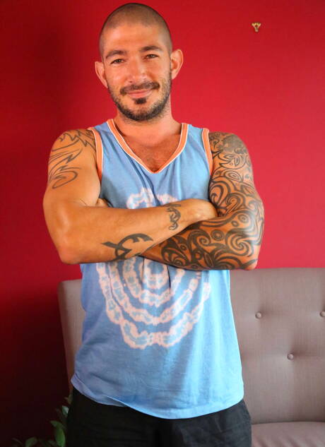 American pornstars strongman Dale Cooper and beefcake Johnny Hazzard have a hot couple sex