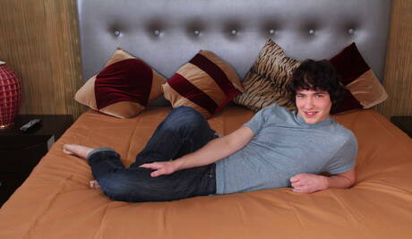 Hot american guys young Randall Oreilly and young boy Josh Bensan fuck ass after sucking and fisting