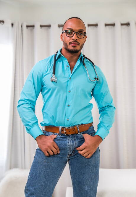 Hot american dudes superstud Pierce Paris and stud Dillon Diaz make an interracial love outdoor