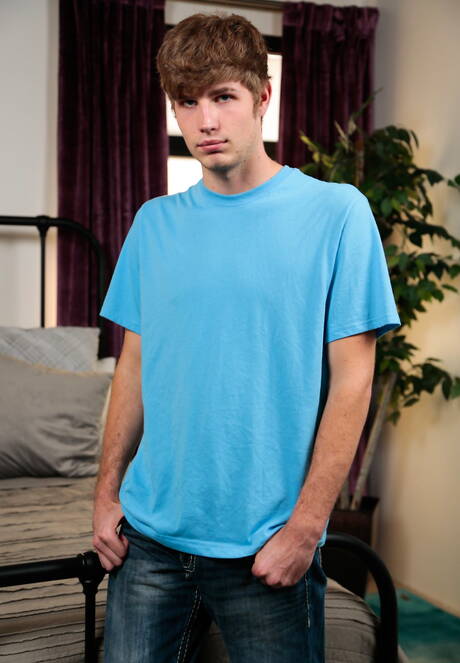 Nice american buddies beefy Markie More and young Miles Matthews in hard anal sex