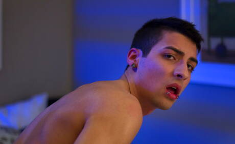 Two american guys young boy Michael Lee and young Roman Daniels have anal sex