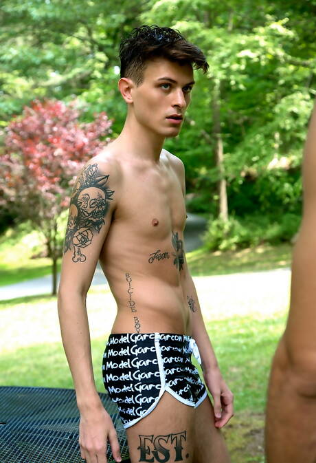 Latino husky guy Ashton Summers and  Frankie Valentine have a hot couple sex in the pool