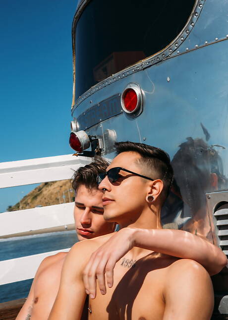 Tough guy Küper and hunky guy Mateo Vice fuck ass after blowjob on the beach