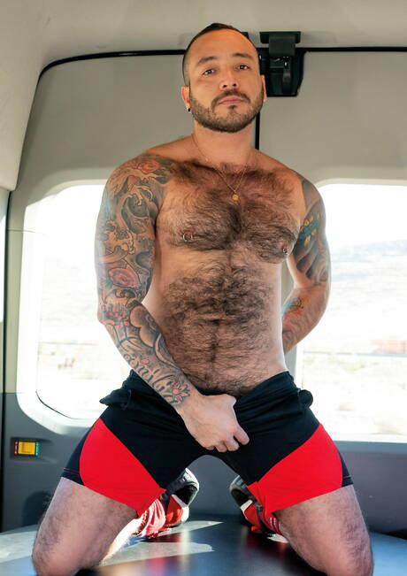 American hot bear Drew Sebastian and venezuelan mature bear Julian Torres in rimming and fisting scene