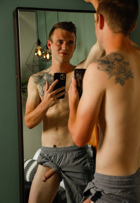 Hot american dudes stud Scott Finn and muscular Dante Colle make a love