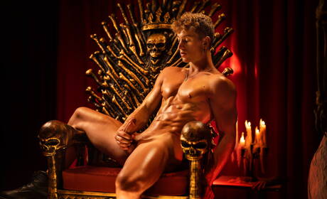 Sexy americans, tough guy Adrian Hart and strongman Felix Fox in interracial love