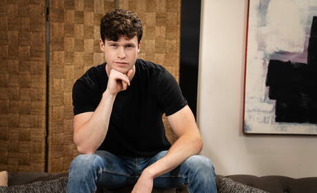 Latin hunky guy Ashton Summers and american beefy Finn Harding have a hot couple scene