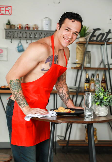 American hot twink Jayden Marcos and beefcake Diego Daniels banged each other