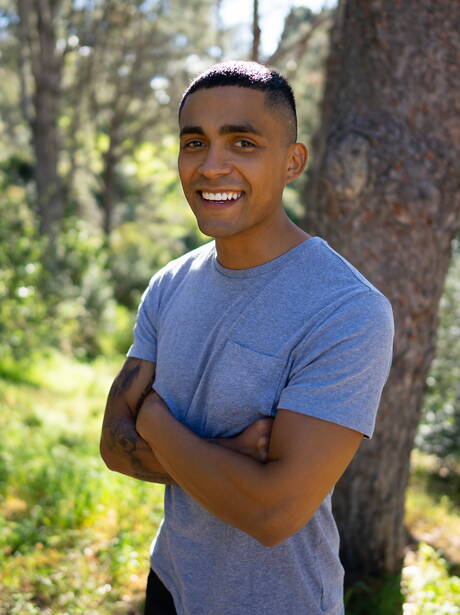 Latin beefcake Ricky Donovan and  Landon have a hot couple sex outside