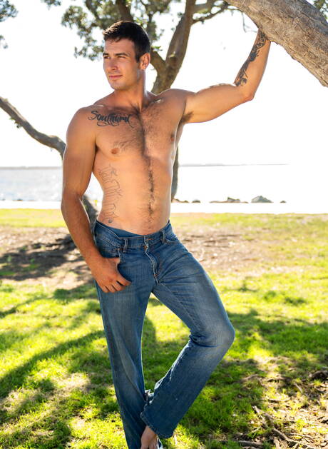 Two american dudes beefcake Manny and well-built Jeb drilling an ass outdoor