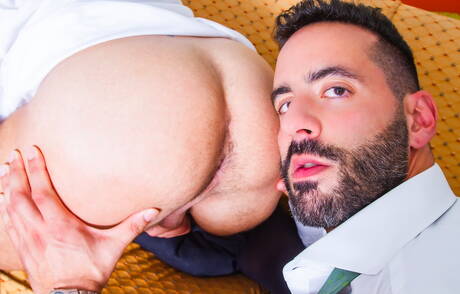 Brazilian husky guy Andy Star and beefcake Massimo Arad in hot homosexual scene