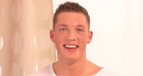 Hunk Jasper Cain teasing his cock