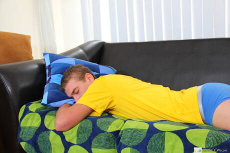 American hairy stud Alexander Greene fuck ass after blowjob on the couch