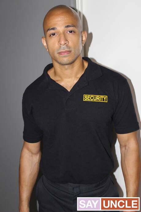 Hot buddies Zario Travezz, Anthony Wood and Joseph Banks in hot 3some ass fuck action