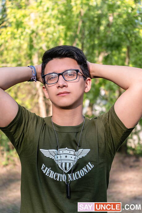 Vincent Landi, Antu Burghos, Faisul Bittar, Giorgio Angelo, Cesar, Claude, Viktor Muller take a part in orgy outside