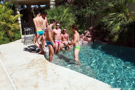 Twinks Party Pics