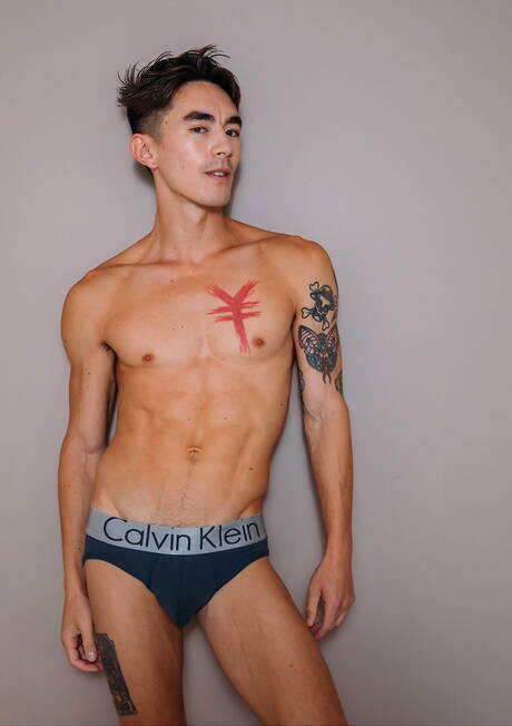 Two american guys twink Cody Seiya and beefcake Kyle Denton have anal sex