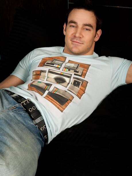 Two american dudes bodybuilder Chris Rockway and beefy Riley Price in hot anal sex