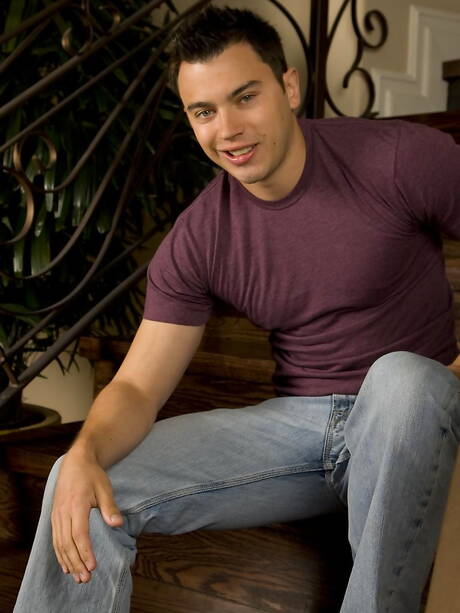 Two american dudes gorgeous dude Brandon Kent and gorgeous buddy Gavin Tate love each other