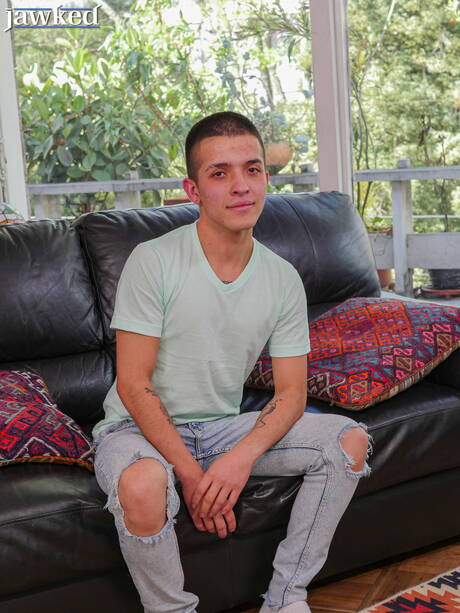 Pretty boy Chris Petite teasing his dick